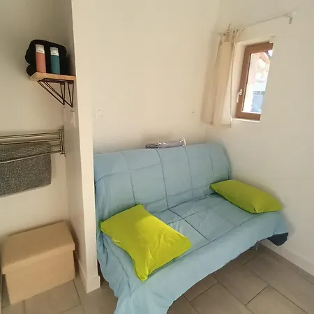 公寓 2 Personne Maximum, Proche De Niort, Surgeres *