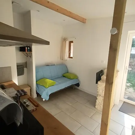 公寓 2 Personne Maximum, Proche De Niort, Surgeres Belleville